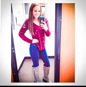 Meet your Posher, Emma